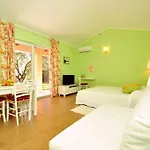 Apartman Petra Near Veruda